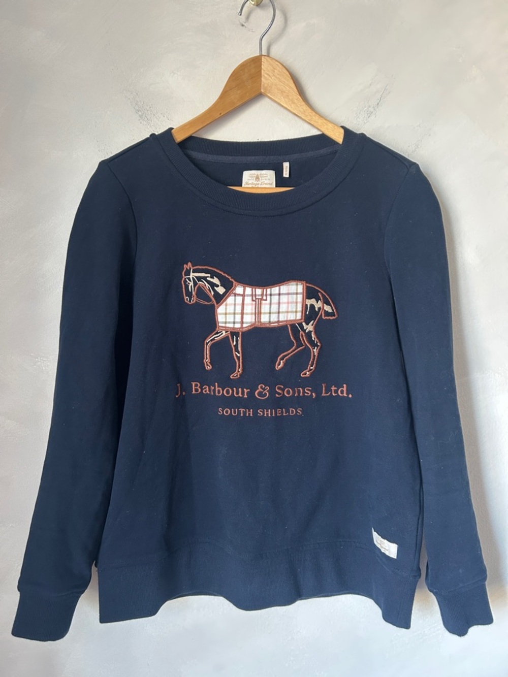 BARBOUR Meadowstreet Overlayer Sweatshirt Tartan Horse embroidered sz small navy